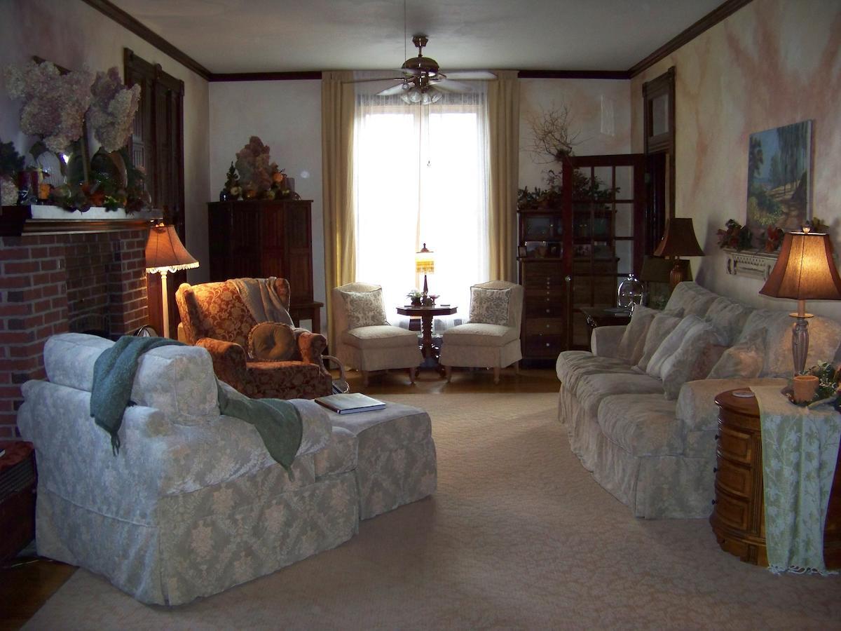 Hartzell House 5*