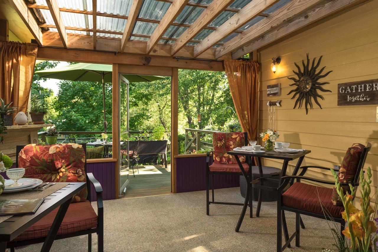 Hartzell House 5* Addison